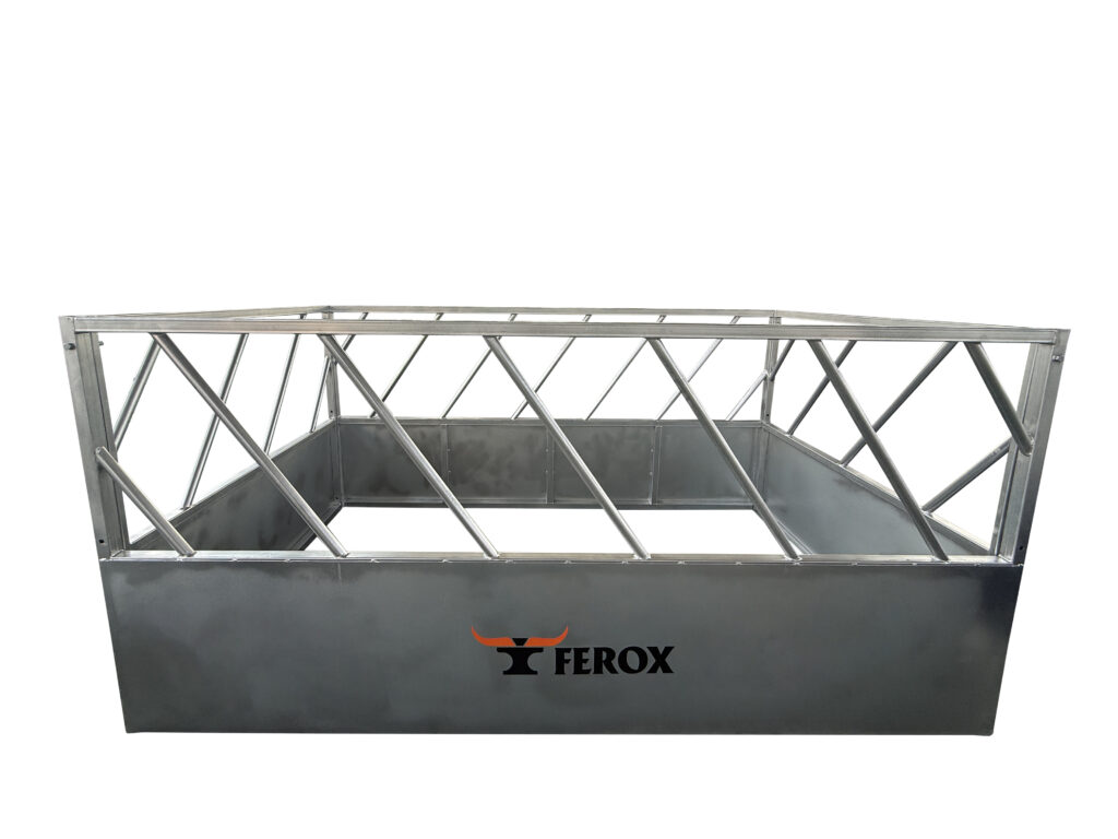 Square Bale Feeder (Angled Bar)